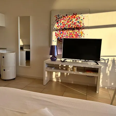 Apartment Artelago Blu Studio